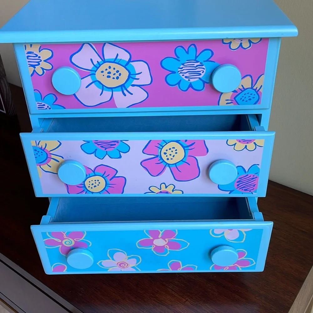Wooden Storage Box - Picture 2 of 7